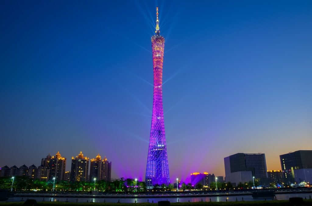 guangzhou tower, twilight, night view-1200872.jpg